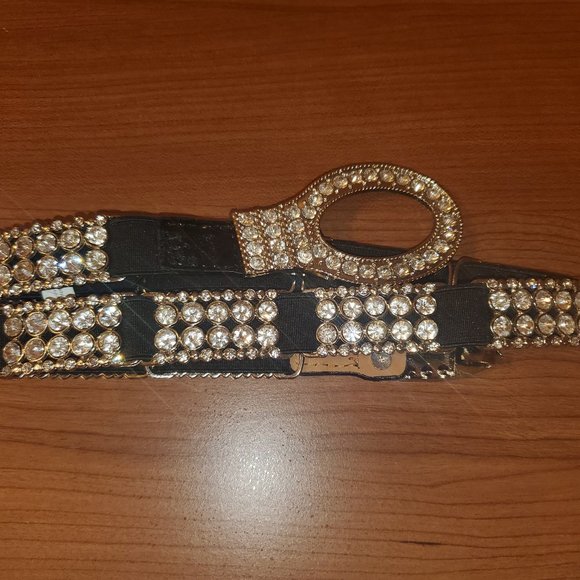 Accessories - 🎉Host Pick🎉  Like New Black & Rhinestone Belt